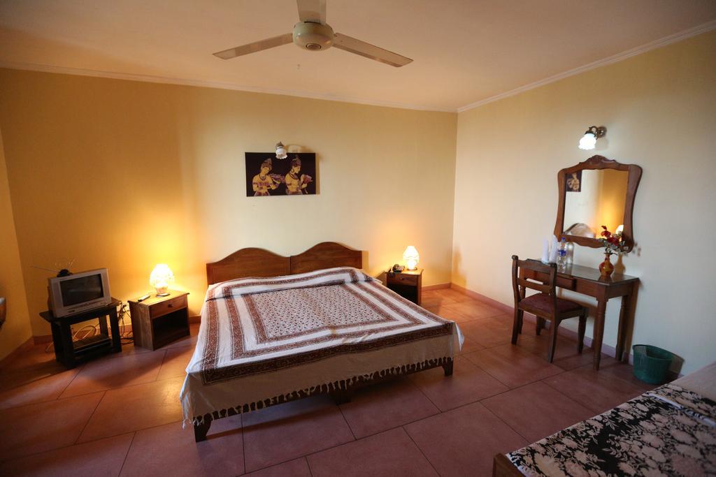 Alcam Holiday Home Канди Номер фото
